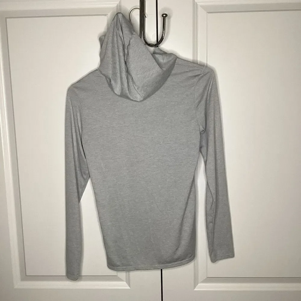 EUC Ladies Nike‎ Drifit Long Sleeved Hoodie